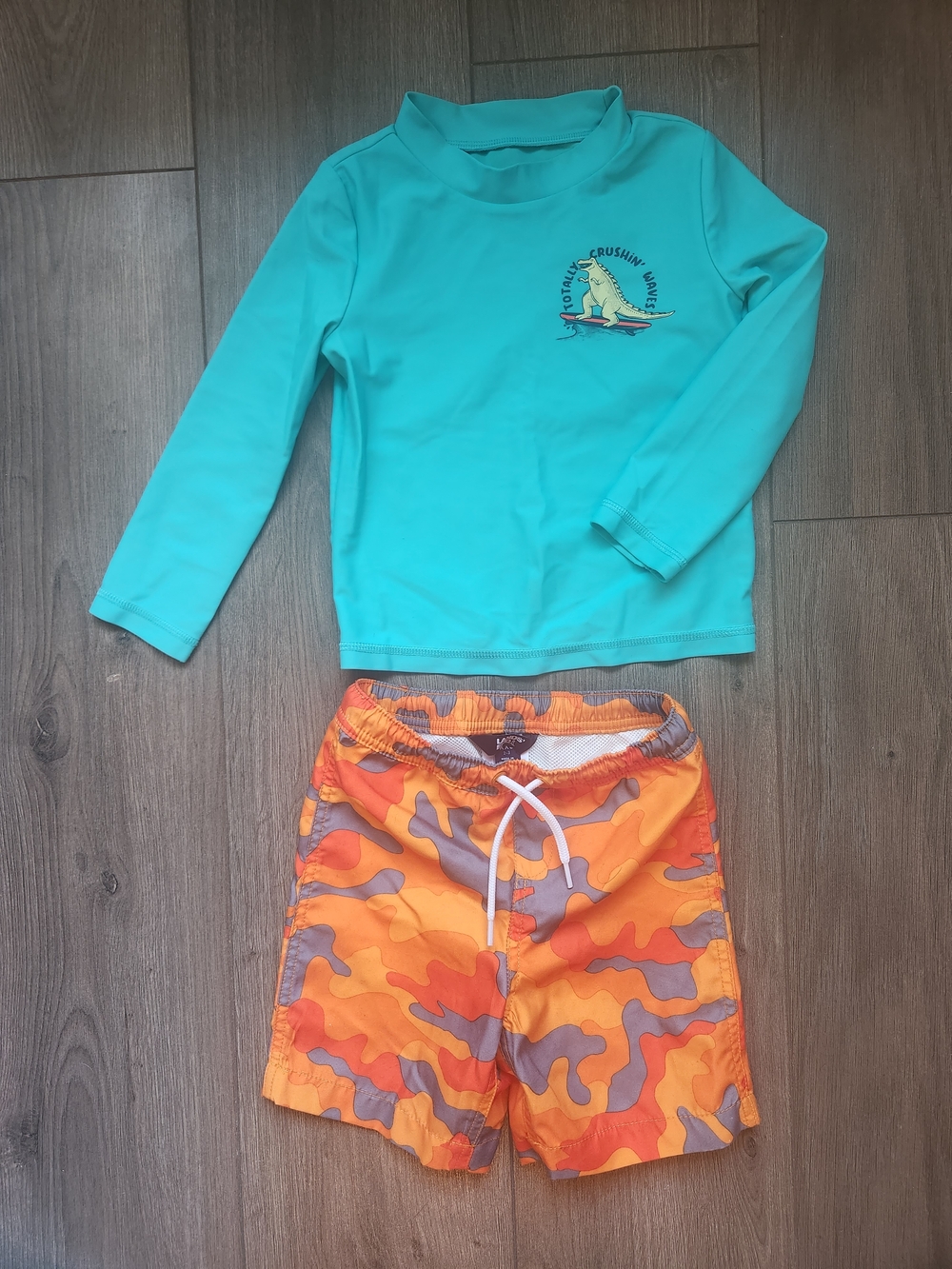 Carter's Aqua Long-Sleeve Rash Guard with Orange Camo Swim Shorts Size 3T